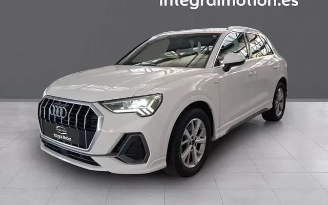 AUDI Q3 Q3 40 TDI S line quattro S tronic 140kW