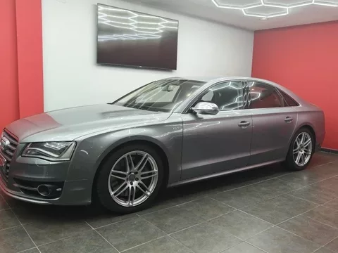 AUDI A8 S8 4.0 TFSI quattro Tiptronic