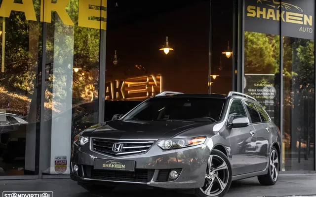Honda Accord Tourer 2.2 i-DTEC Elegance