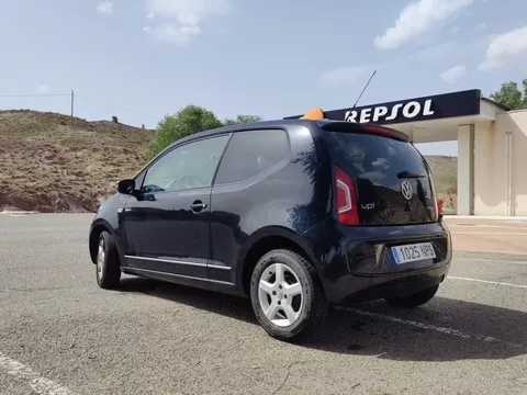 VOLKSWAGEN Up! Up! 1.0 Black up! 75