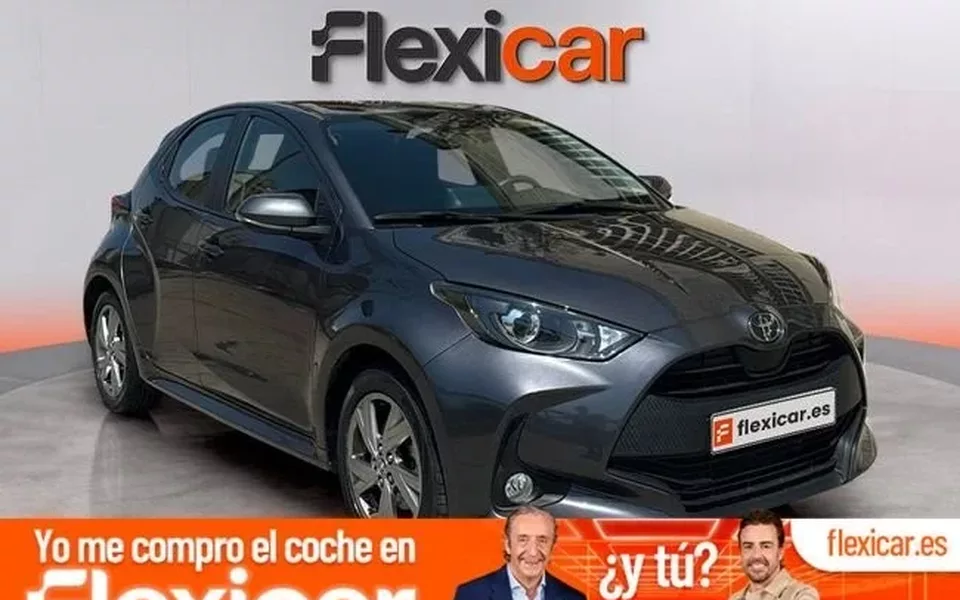 TOYOTA Yaris Yaris 120H 1.5 Business Plus