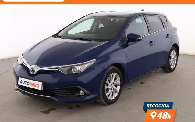 TOYOTA Auris Auris hybrid 140H Active