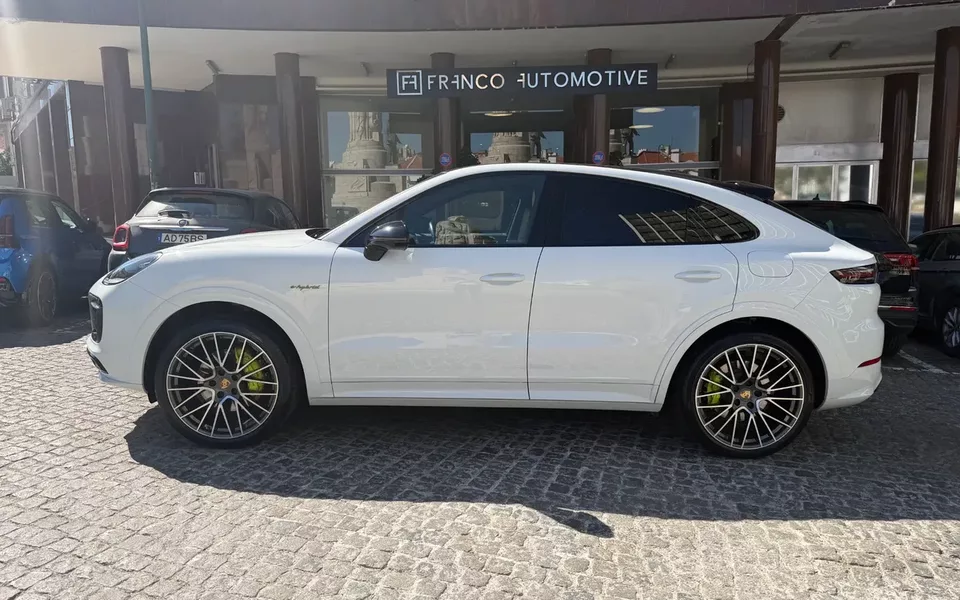 Porsche Cayenne Coupé E-Hybrid Tiptronic S Black Edition