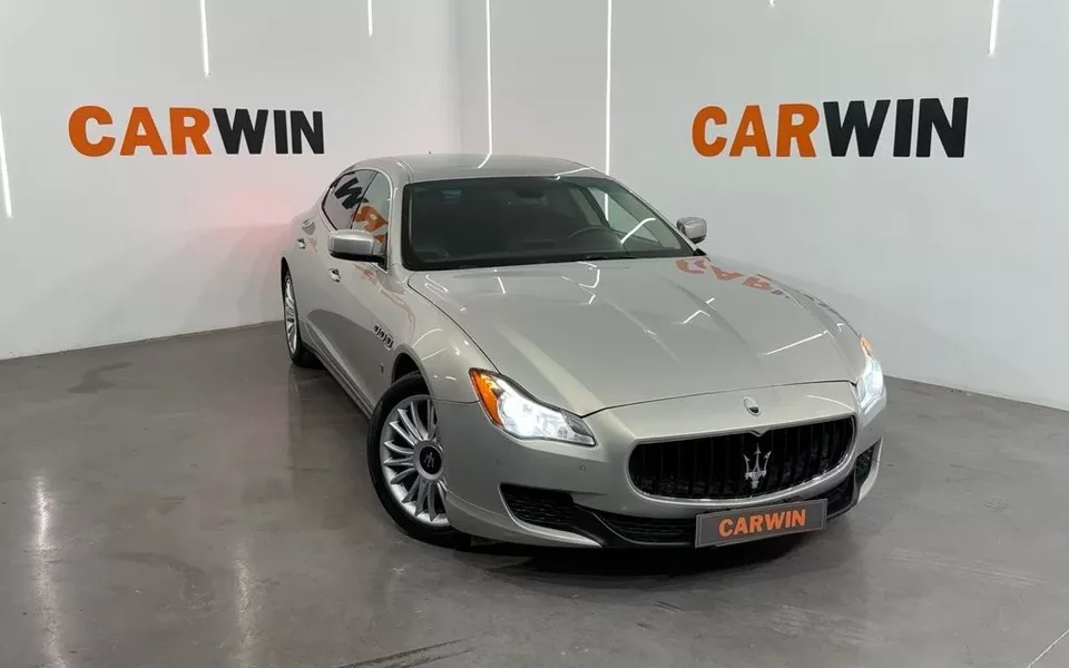 MASERATI Quattroporte Maserati 3.0 V6 Diésel 275cv