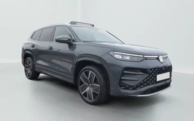 Volkswagen Tayron Tayron 1.5 eHybrid 272ch DSG6 5pl R-Line Zéro km immatriculé