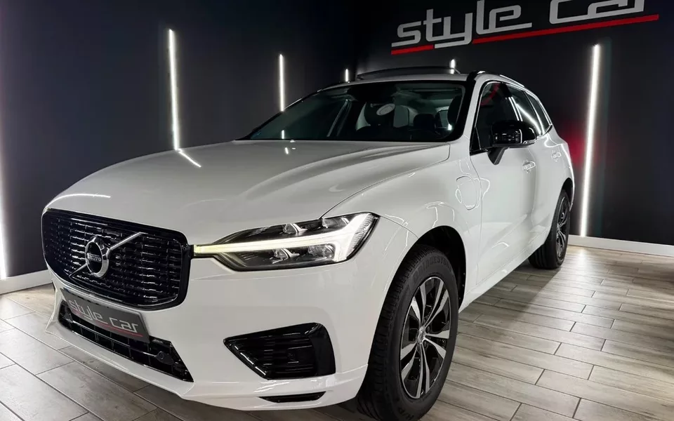 VOLVO XC60 2.0 T6 AWD Recharge RDesign Exp Auto