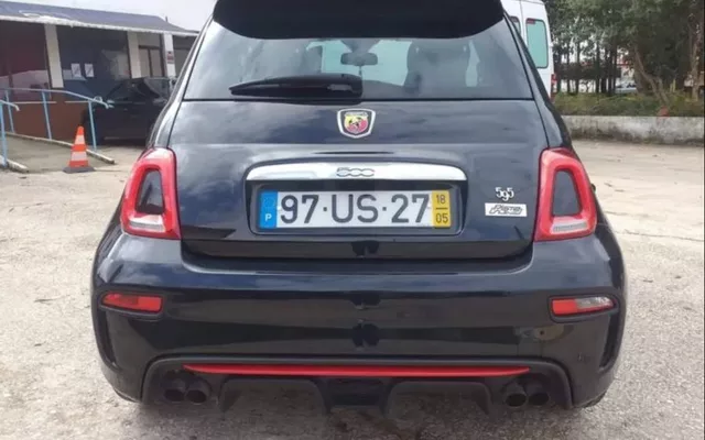 Abarth 595 1.4 T-Jet Pista