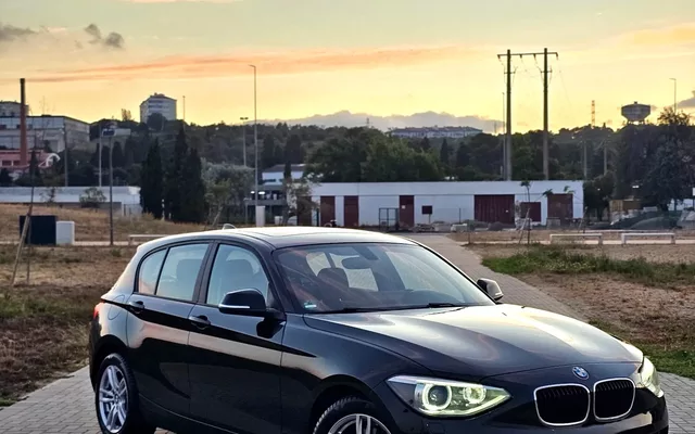 BMW 118