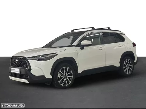 Toyota Corolla Cross 2.0 Hybrid Luxury