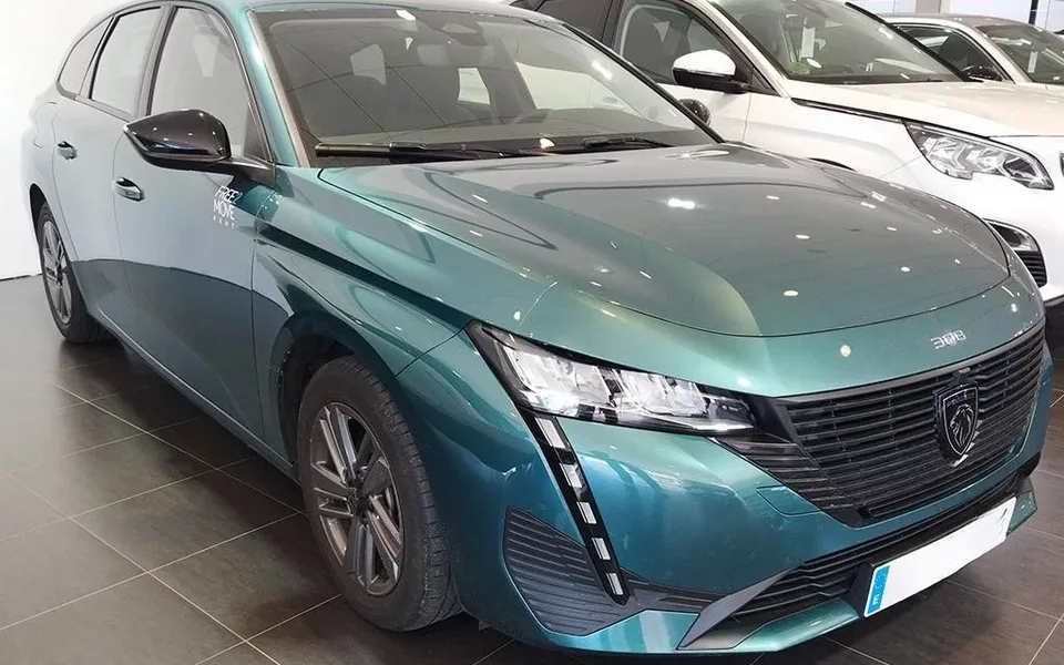 PEUGEOT 308 308 SW 1.2 PureTech S&S Active Pack 130 - 20500€ en Merida