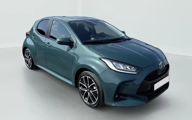Toyota Yaris HYBRID 116 E-CVT DESIGN PHASE 2 Zéro km immatriculé