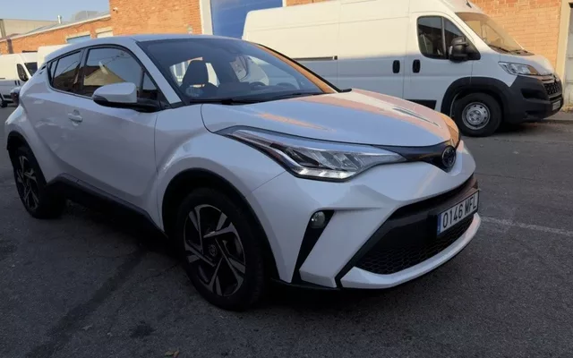 TOYOTA C-HR C-HR 125H Advance