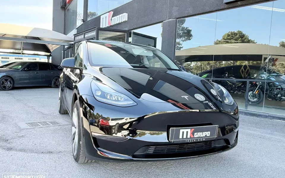 Tesla Model Y Long Range Dual Motor AWD