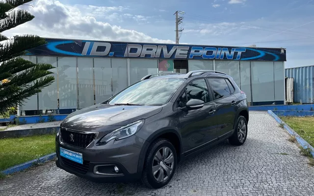 Peugeot 2008 1.5 BlueHDi Signature