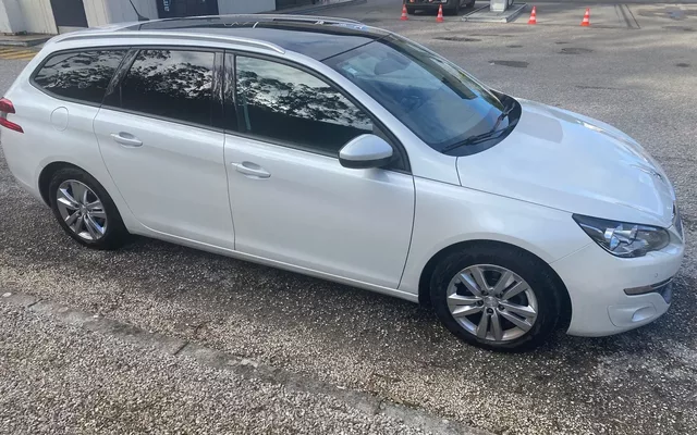 Peugeot 308 SW BlueHDi 120 Stop & Start Winter Edition