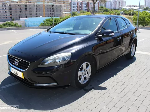 Volvo V40 1.6 D2 Momentum Eco