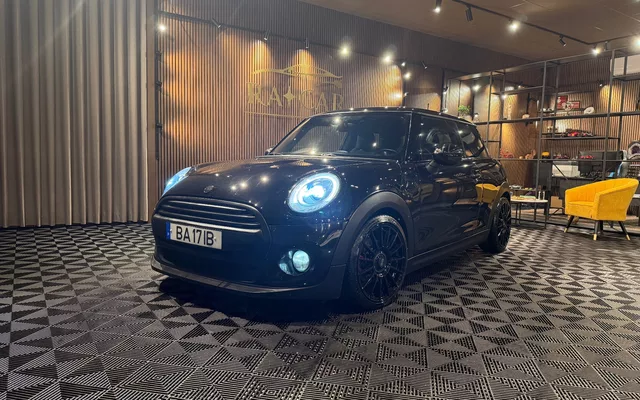 MINI 3 Portas Cooper D Seven Chili