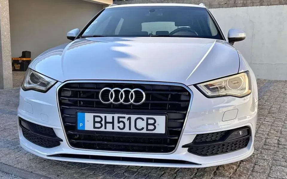 Audi A3 Sportback 2.0 TDI (clean diesel) S tronic S line Sport Pack