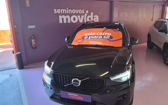 Volvo XC 40 1.5 T2 Plus Dark Auto