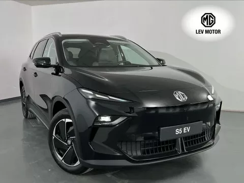 MG S5 64kWh Luxury