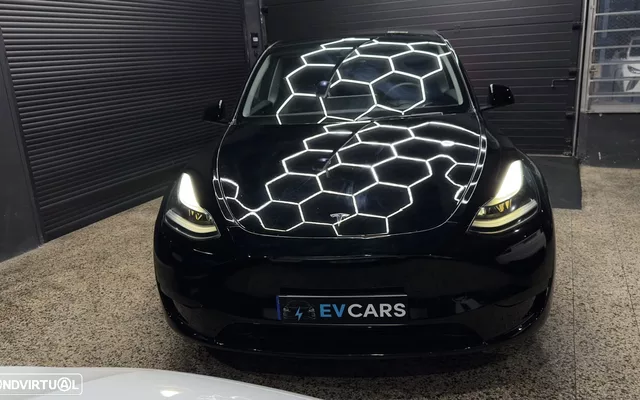 Tesla Model Y RWD