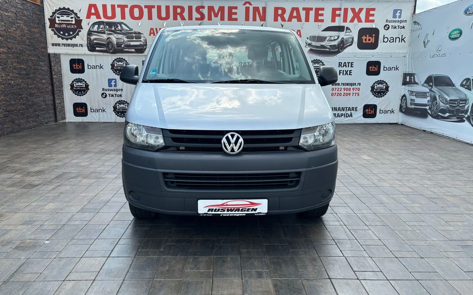Volkswagen Transporter 2011/11 2.0 Diesel Long 9 Locuri Euro5
