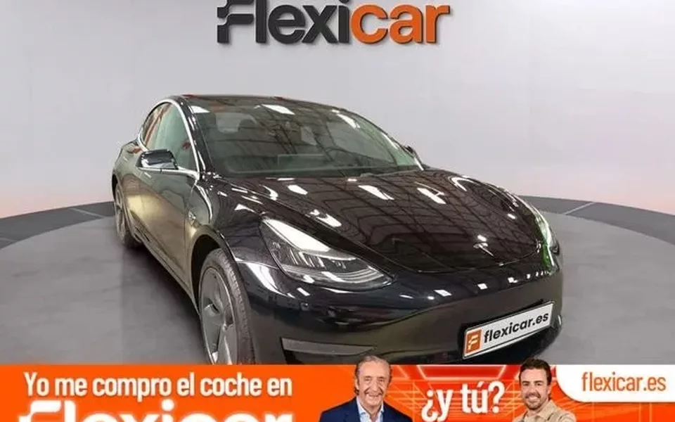 TESLA Model 3 Estándar Plus RWD - 4P (2019)