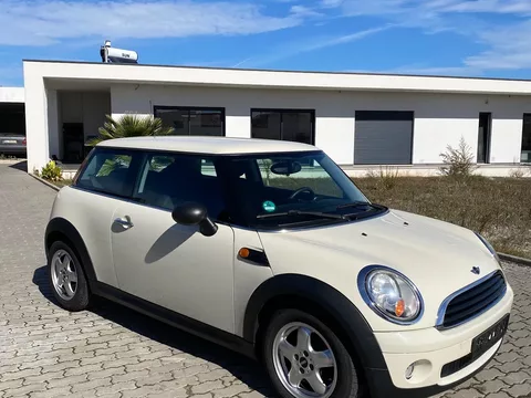 MINI 3 Portas