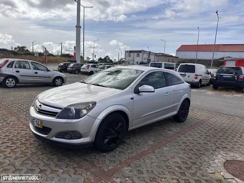 Opel Astra GTC 1.3 CDTI