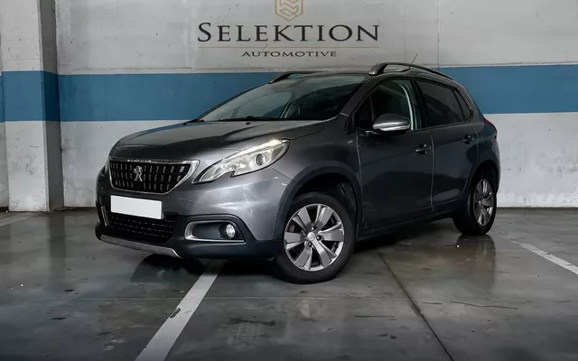 Peugeot 2008 1.2 PureTech Signature