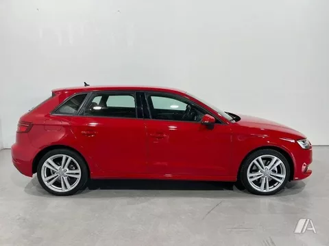 AUDI A3 A3 Sportback 40 e-tron S line S tronic