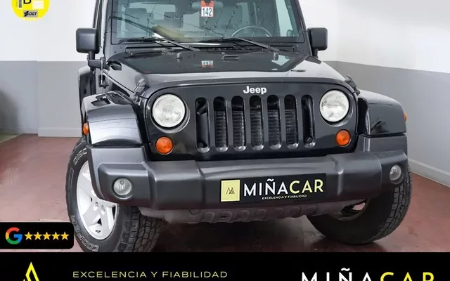 JEEP Wrangler 2.8 CRD Sahara Auto - 23990€ en Malaga