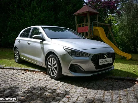 Hyundai i30 1.6 CRDI STyle+Navi