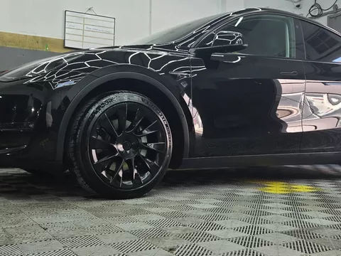 Tesla Model Y Performance Tração Integral