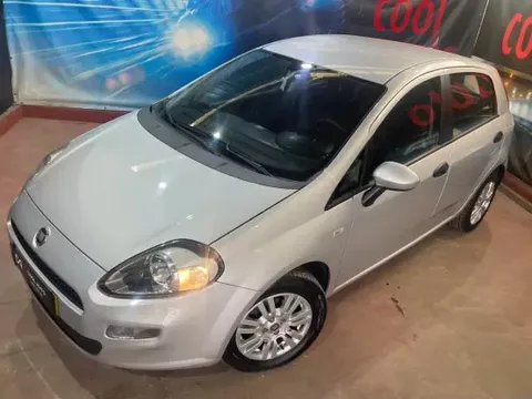 Fiat Punto 2015 1.3 M-Jet Easy S&S