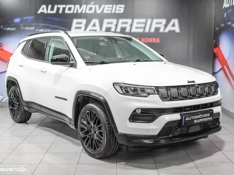 Jeep Compass 1.6 MultiJet Night Eagle