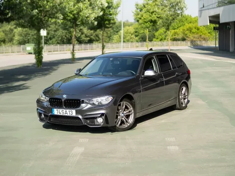 BMW 320 d xDrive Auto