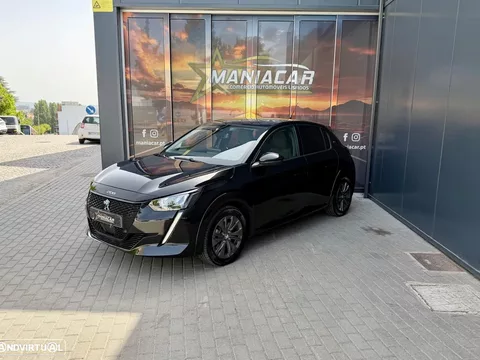 Peugeot e-208 Allure