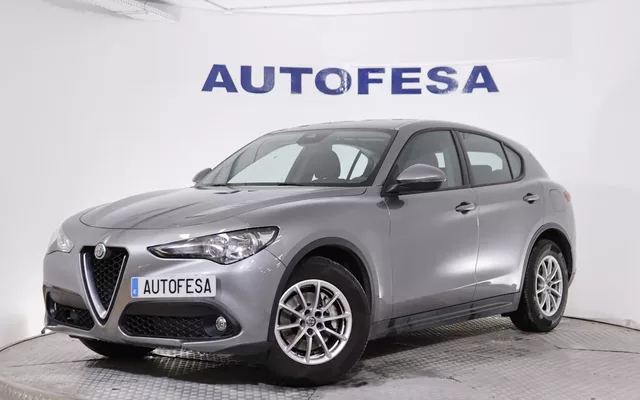 Alfa Romeo Stelvio 2.2 DIESEL AUTO RWD 163cv 5P