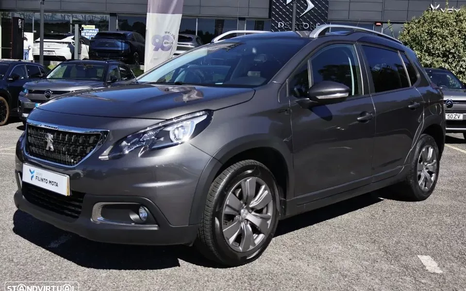 Peugeot 2008 1.2 PureTech Signature