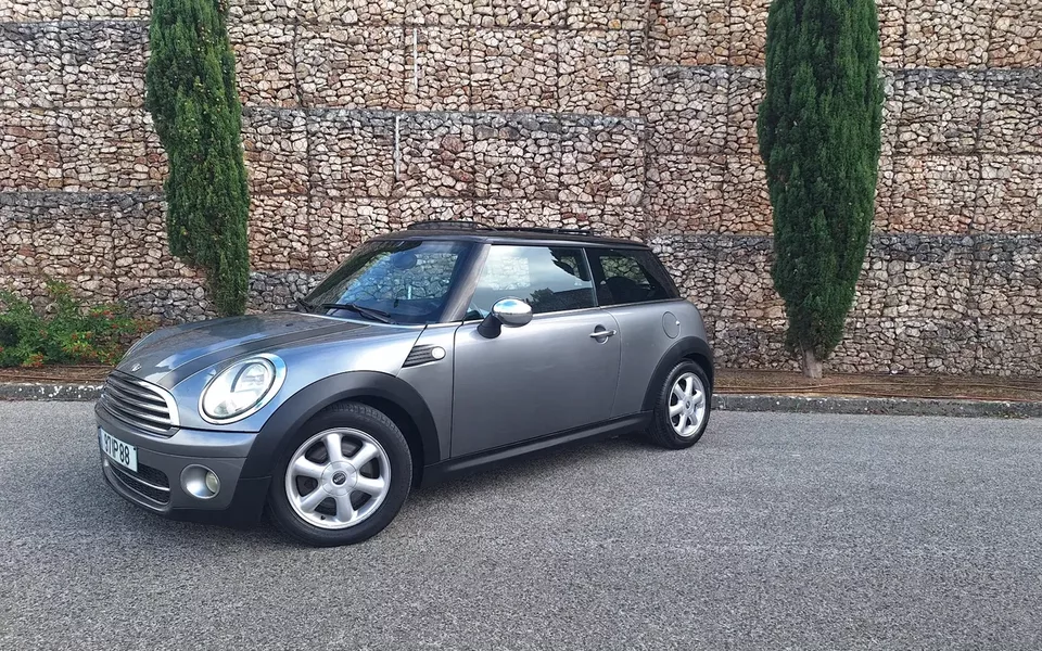MINI 3 Portas One D