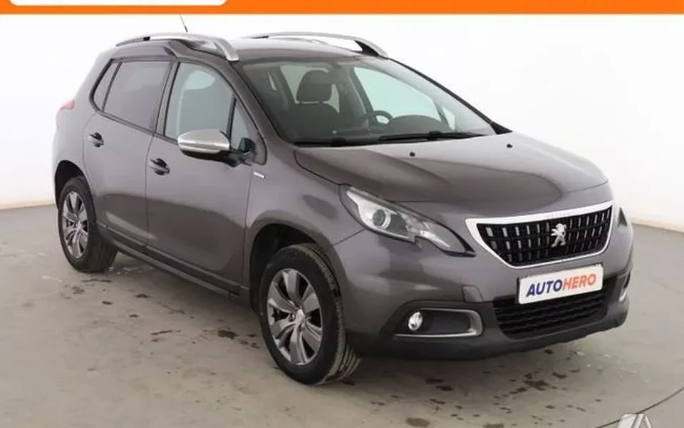 PEUGEOT 2008 2008 1.2 PureTech S&S Style 82