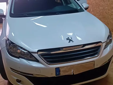 Peugeot 308 SW 2015 1.6 BlueHDi Allure