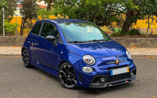 Abarth 595 1.4 T-Jet Competizione