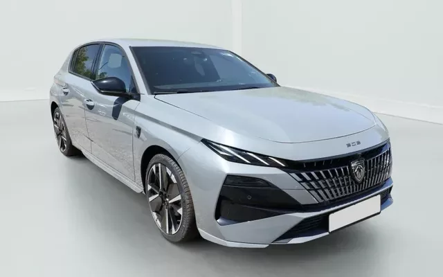 Peugeot 308 GT EXCLUSIVE 130 EAT8 Zéro km immatriculé