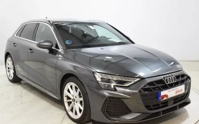 AUDI A3 A3 Sportback TDI S line S tronic 110kW