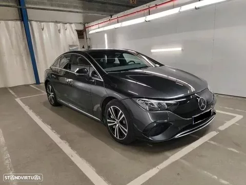 Mercedes-Benz EQE 350 Edition Electric Art