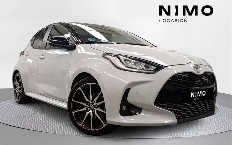 TOYOTA Yaris Yaris 130H 1.5 GR Sport - 23900€ en Huelva