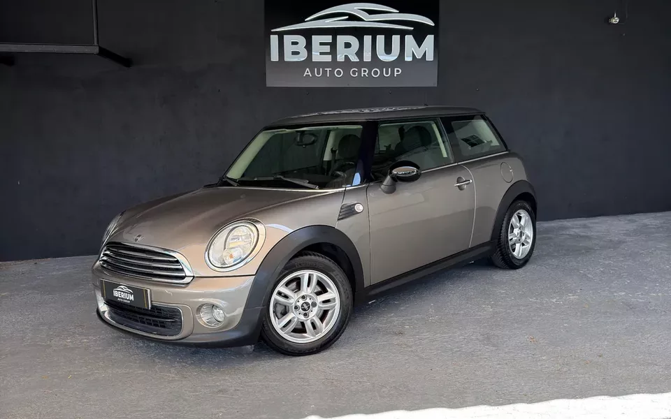 MINI 3 Portas One