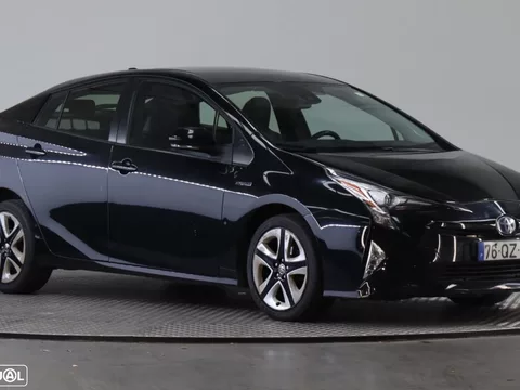 Toyota Prius 1.8 Premium P.Navi